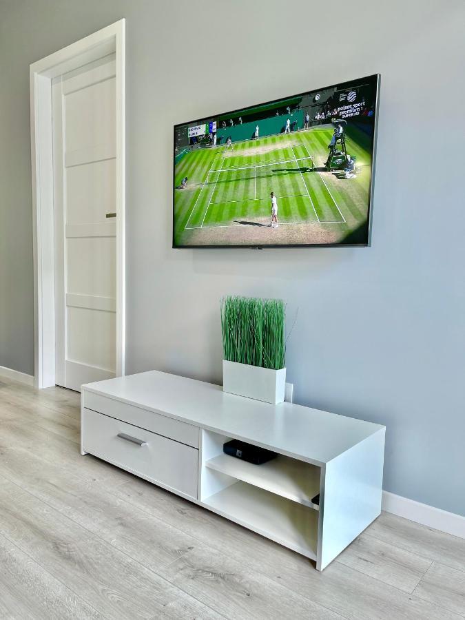 Modern Green Apartment Krakow Bagian luar foto