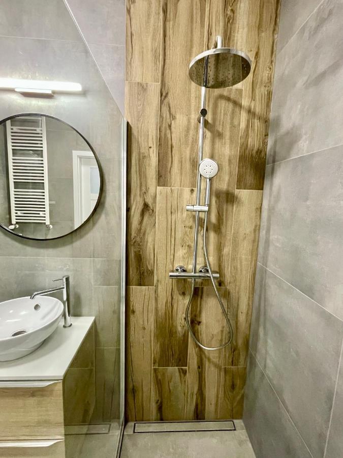 Modern Green Apartment Krakow Bagian luar foto